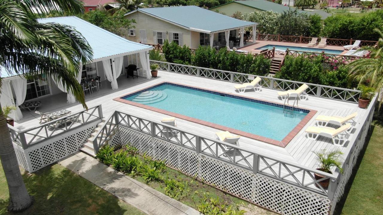 The White House Jolly Harbour Exterior foto
